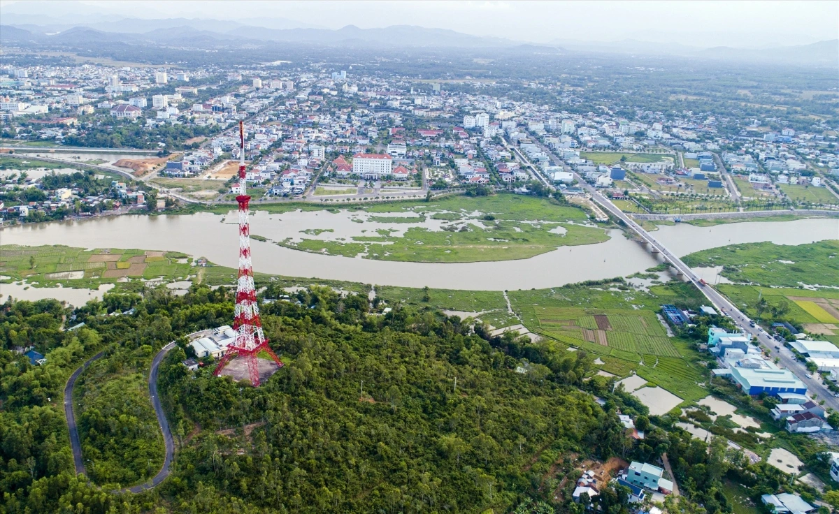 Thành phố Tam Kỳ, nhiều trụ sở cấp xã phường dôi dư sau sắp xếp.