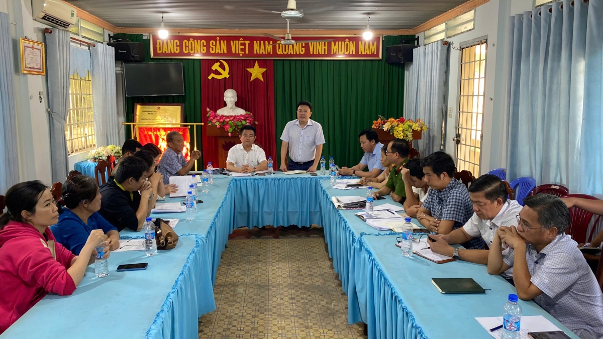 Huyện Long Thành tổ chức vận động, tuyên truyền tới các hộ dân tại xã Long Đức (Ảnh: UBND huyện Long Thành)