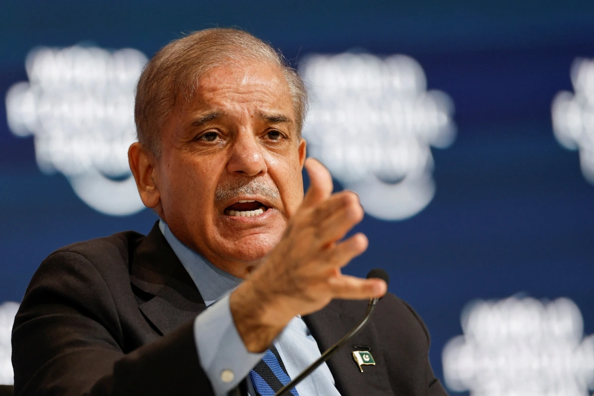 Thủ tướng Pakistan Shehbaz Sharif. Ảnh: Reuters