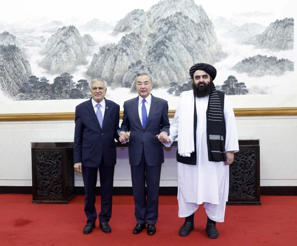 Cuộc họp không chính thức Bộ trưởng Ngoại giao Trung Quốc, Pakistan, Afghanistan tại Bắc Kinh hôm 21/5 (Bộ Ngoại giao Trung Quốc)