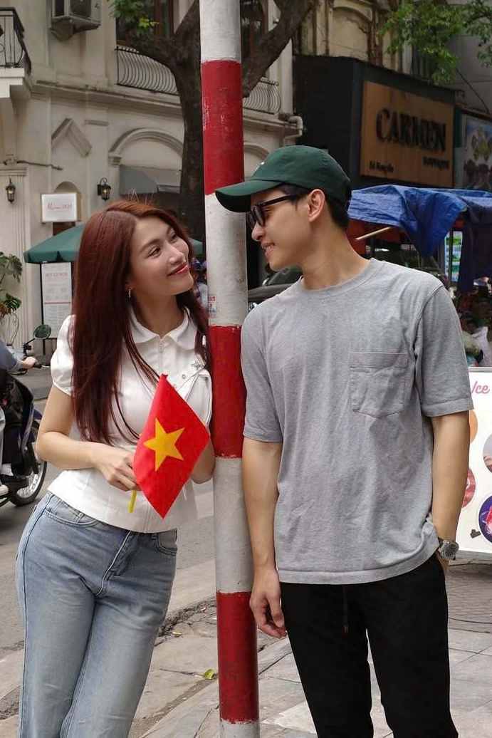Á hậu Quỳnh Châu cùng bạn trai đón ngày nghỉ lễ ấm áp bên nhau.