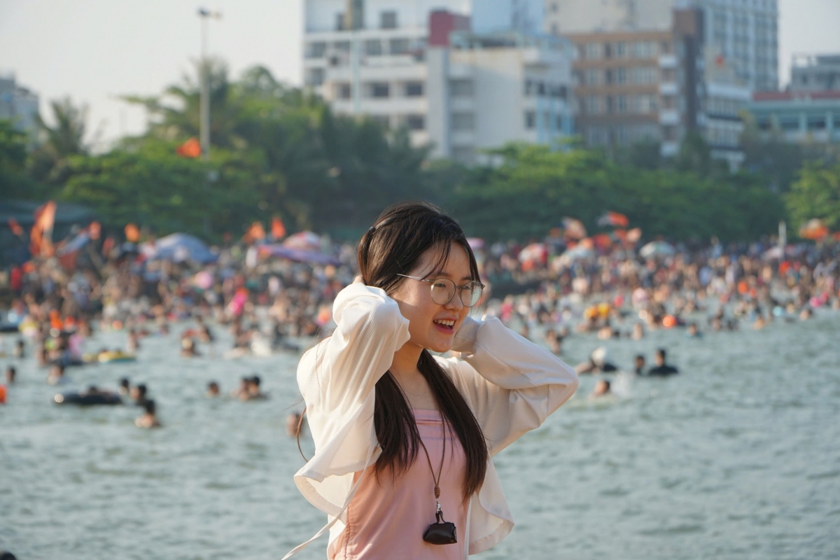 Thời tiết thuận lợi, đồng thời các điểm du lịch nổi tiếng tại địa phương đã có sự chuẩn bị tốt, nhiều du khách tỏ ra hài lòng về chất lượng dịch vụ. 