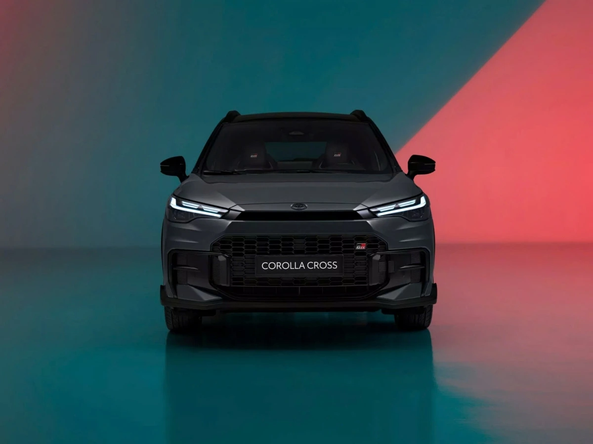 Toyota Corolla Cross GR Sport 2026