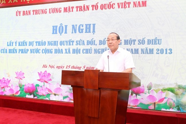 Phó Chủ tịch Ủy ban Trung ương Mặt trận Tổ quốc Việt Nam Hoàng Công Thủy phát biểu tại hội nghị