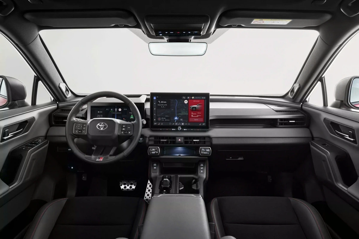 Toyota RAV4 GR Sport dành cho thị trường Châu Âu