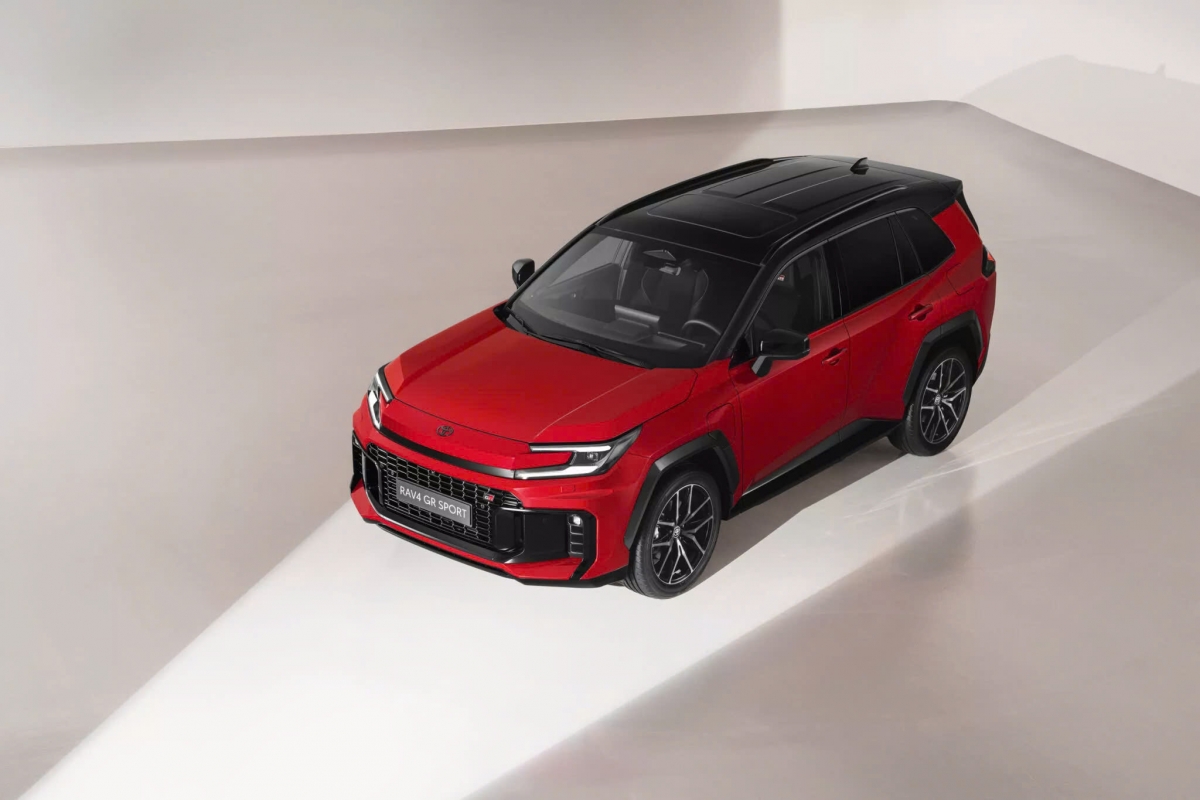 Toyota RAV4 GR Sport dành cho thị trường Châu Âu