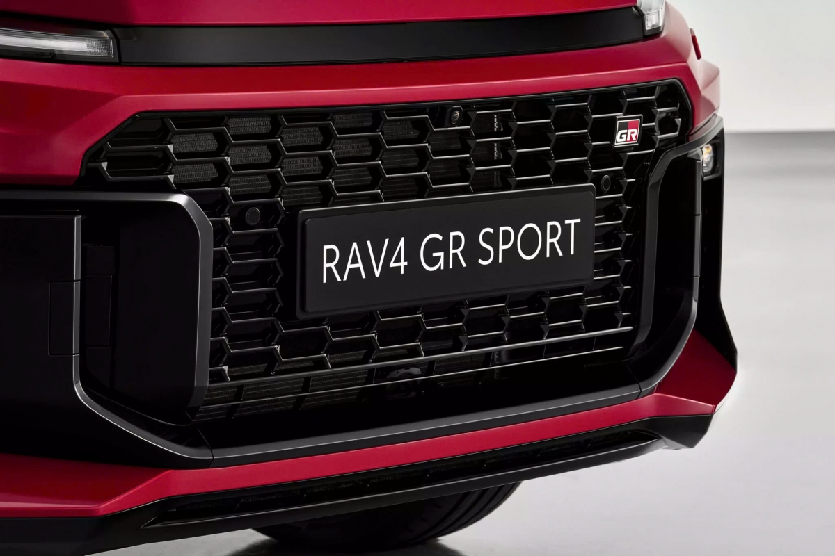 Toyota RAV4 GR Sport dành cho thị trường Châu Âu