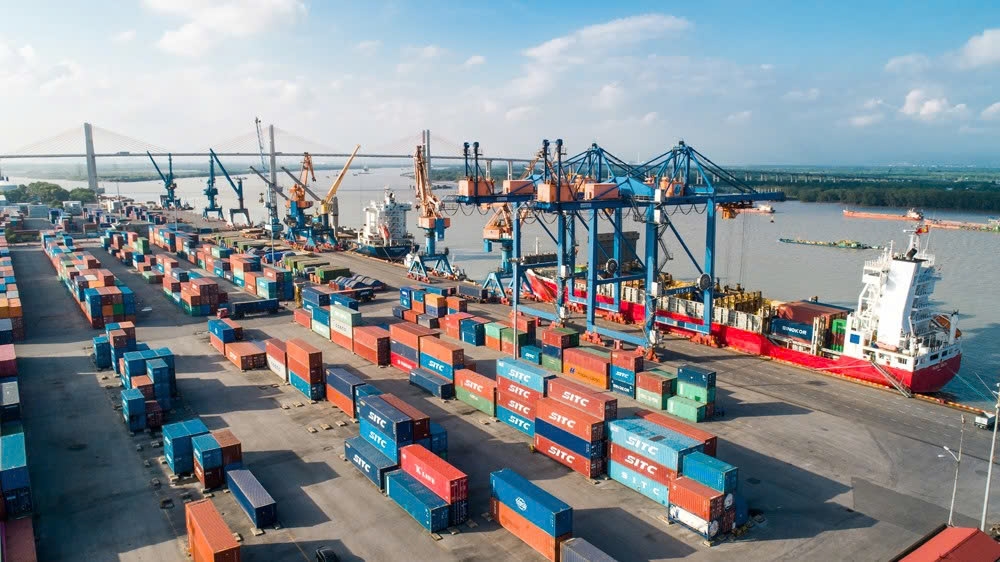Cảng Đình Vũ – Một trong những động lực tăng trưởng của Hải An. Ảnh: Cảng Đình Vũ.