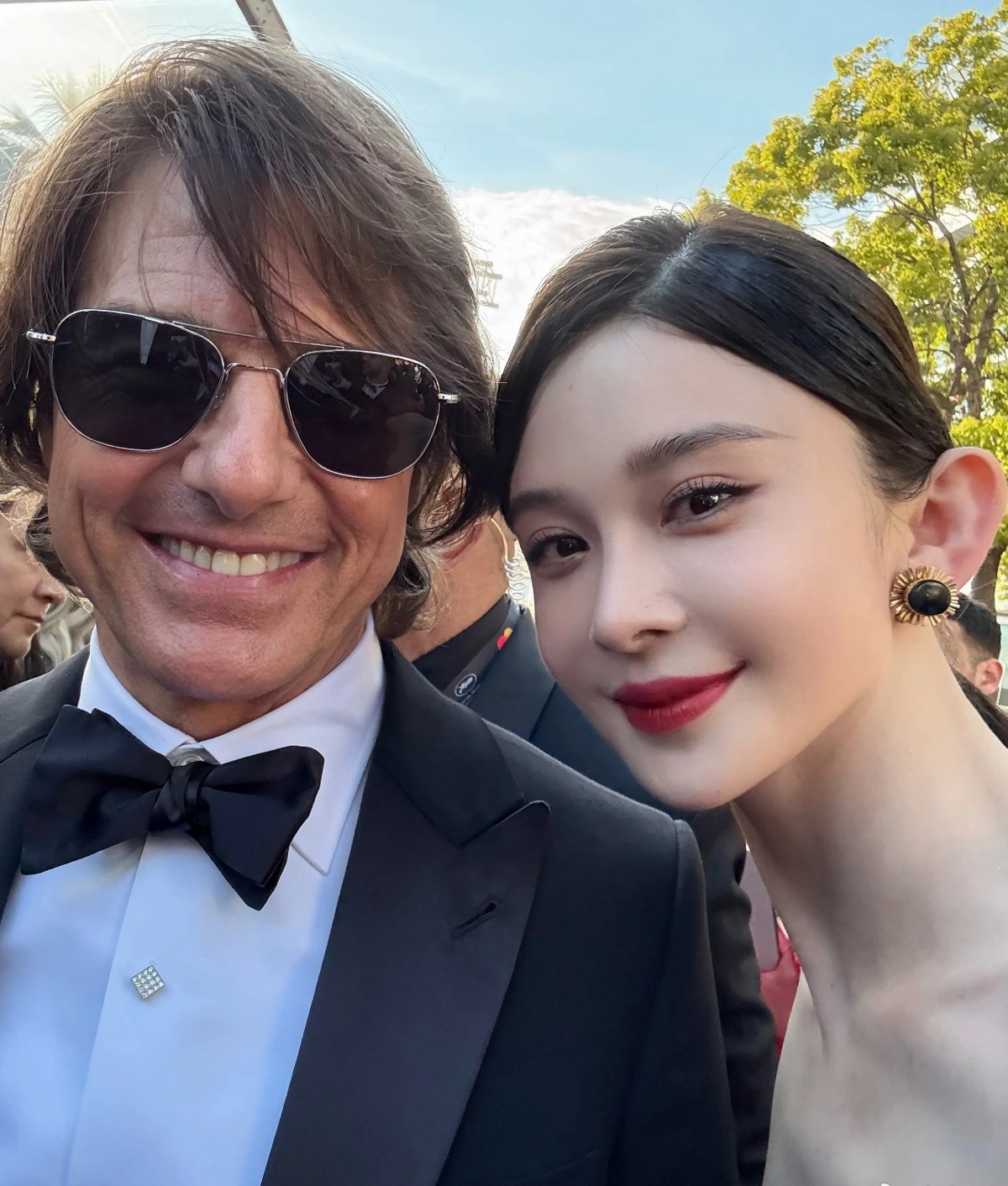 Triệu Anh Tử còn cố tình tiếp cận Tom Cruise