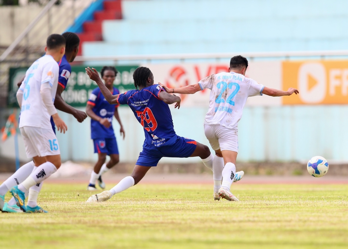 Quintas và Aguinaldo sau đó đã ghi 2 bàn thắng, giúp Libolo giành chiến thắng chung cuộc 2-1. 