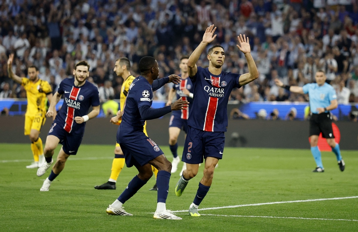 Ngay phút 12, Hakimi đã mở tỷ số cho PSG. 