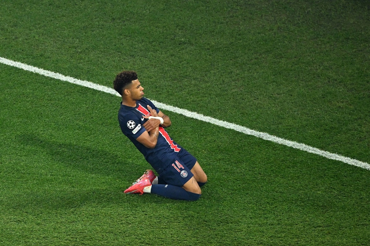 PSG liên tiếp ghi bàn. 