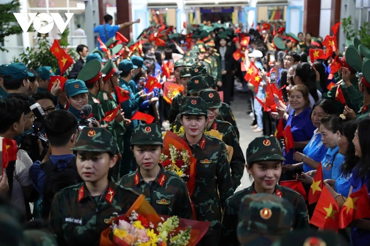 At the grand ceremony marking 80 years of Vietnam’s National Day (September 2), Military Region 7 has been assigned by the Ministry of National Defence to train three marching units - the male airborne special forces unit, the female commando unit, and the female southern guerrilla unit.