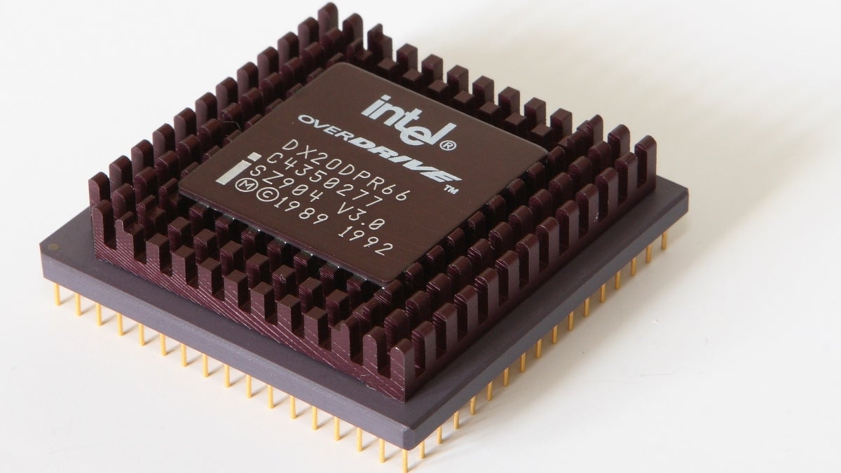 CPU Intel i486 từ năm 1989 tương thích với QiMeng-CPU-v1 được thiết kế bằng AI - Ảnh: Intel