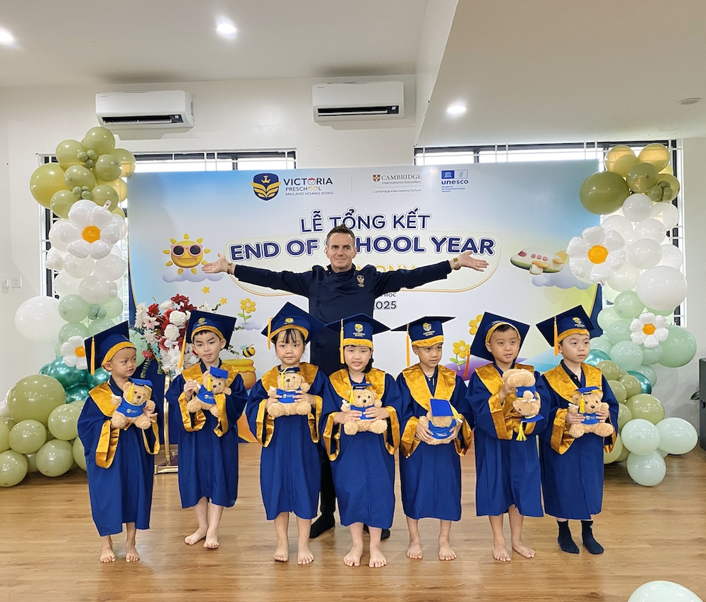 Lễ tổng kết của khối mầm non Victoria Preschool
