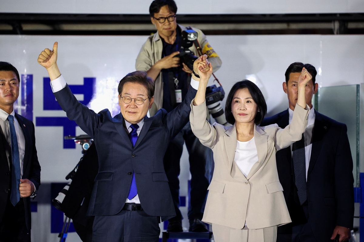 Tân Tổng thống Hàn Quốc Lee Jae-myung và phu nhân Kim Hye-kyung. Ảnh: Reuters