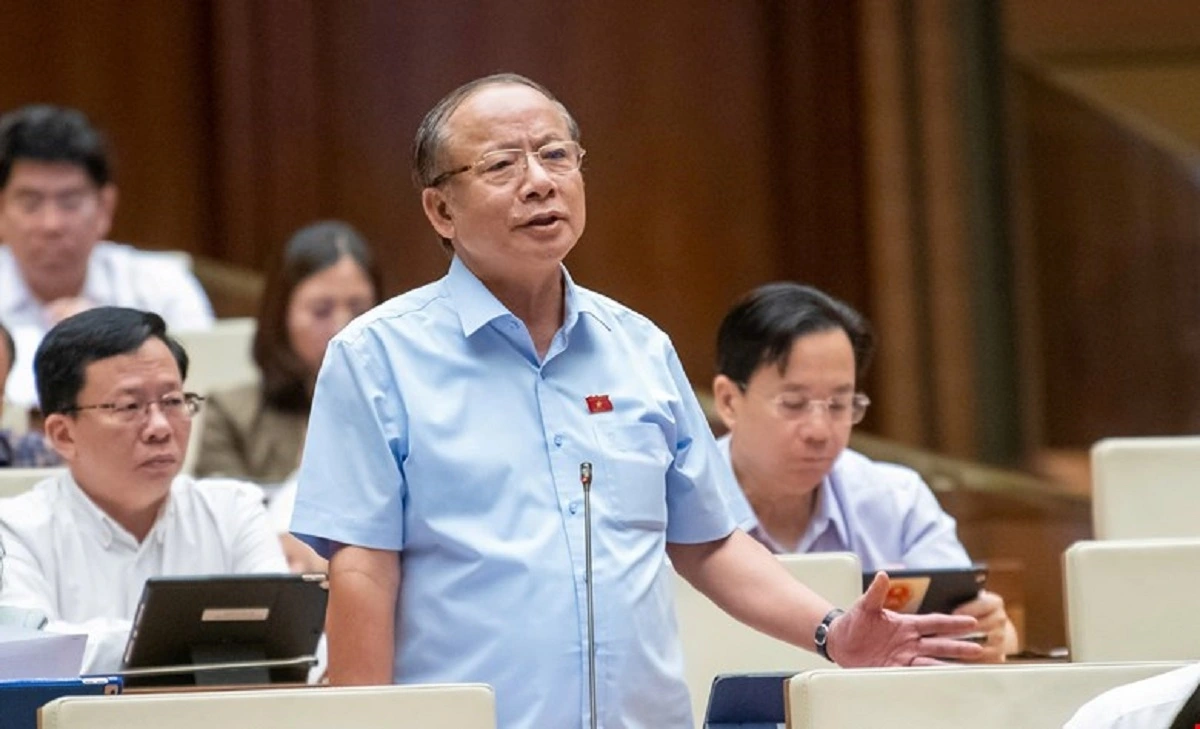 Đại biểu Nguyễn Văn Thân (Thái Bình)