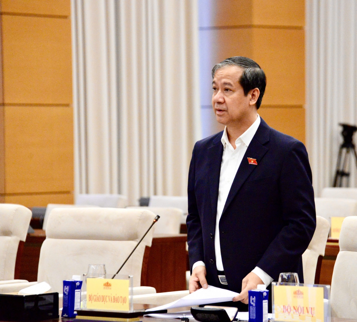 Bộ trưởng Nguyễn Kim Sơn