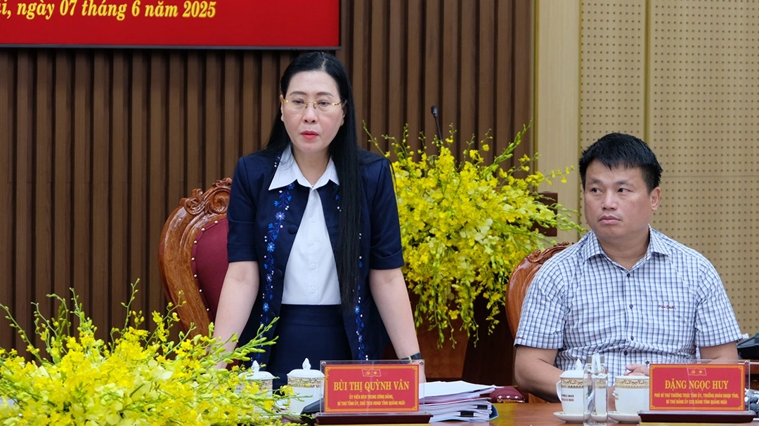 Bà Bùi Thị Quỳnh Vân, Bí thư Tỉnh ủy, Chủ tịch HĐND tỉnh Quảng Ngãi