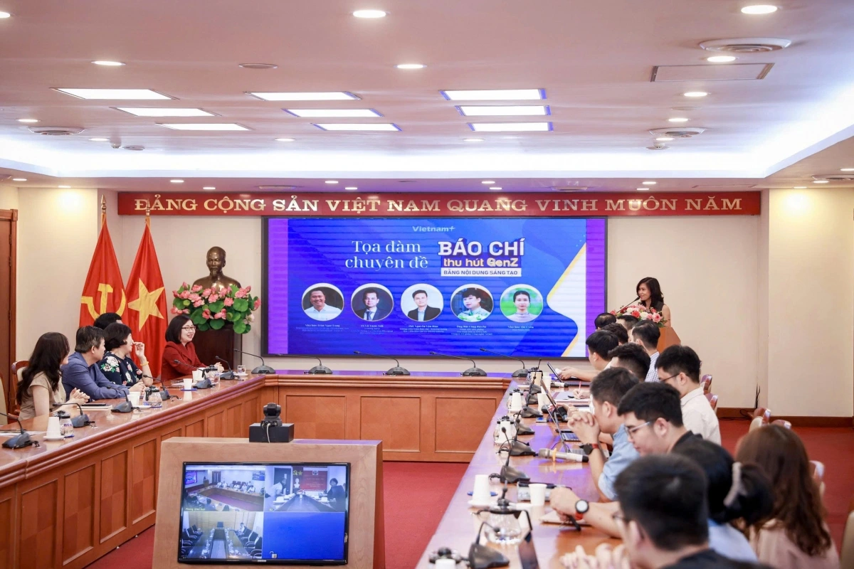Toàn cảnh buổi tọa đàm
