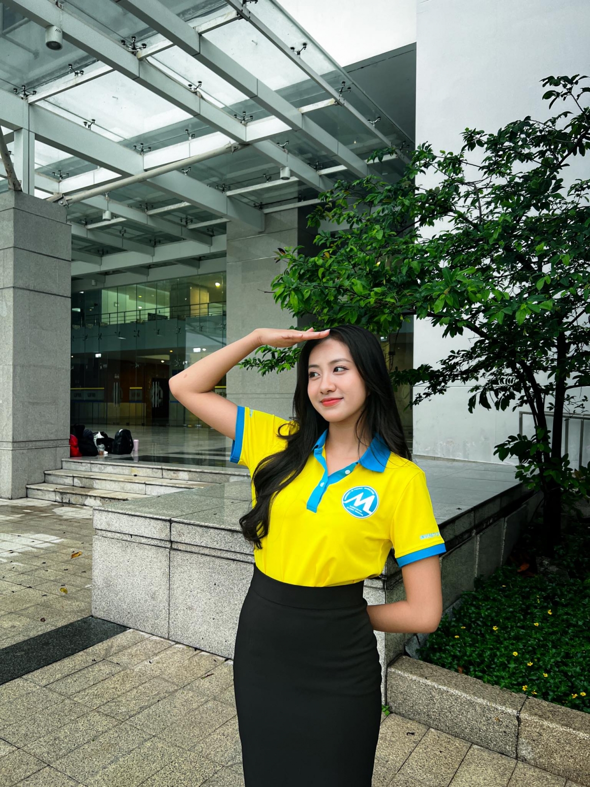 Theo chia sẻ của ông Phúc - bố của Trúc Linh, con gái ông đi thi Hoa hậu với tinh thần hoàn toàn tự lập. Gia đình chỉ hỗ trợ hơn 1 triệu đồng trong suốt quá trình tham dự cuộc thi. Ảnh: FBNV