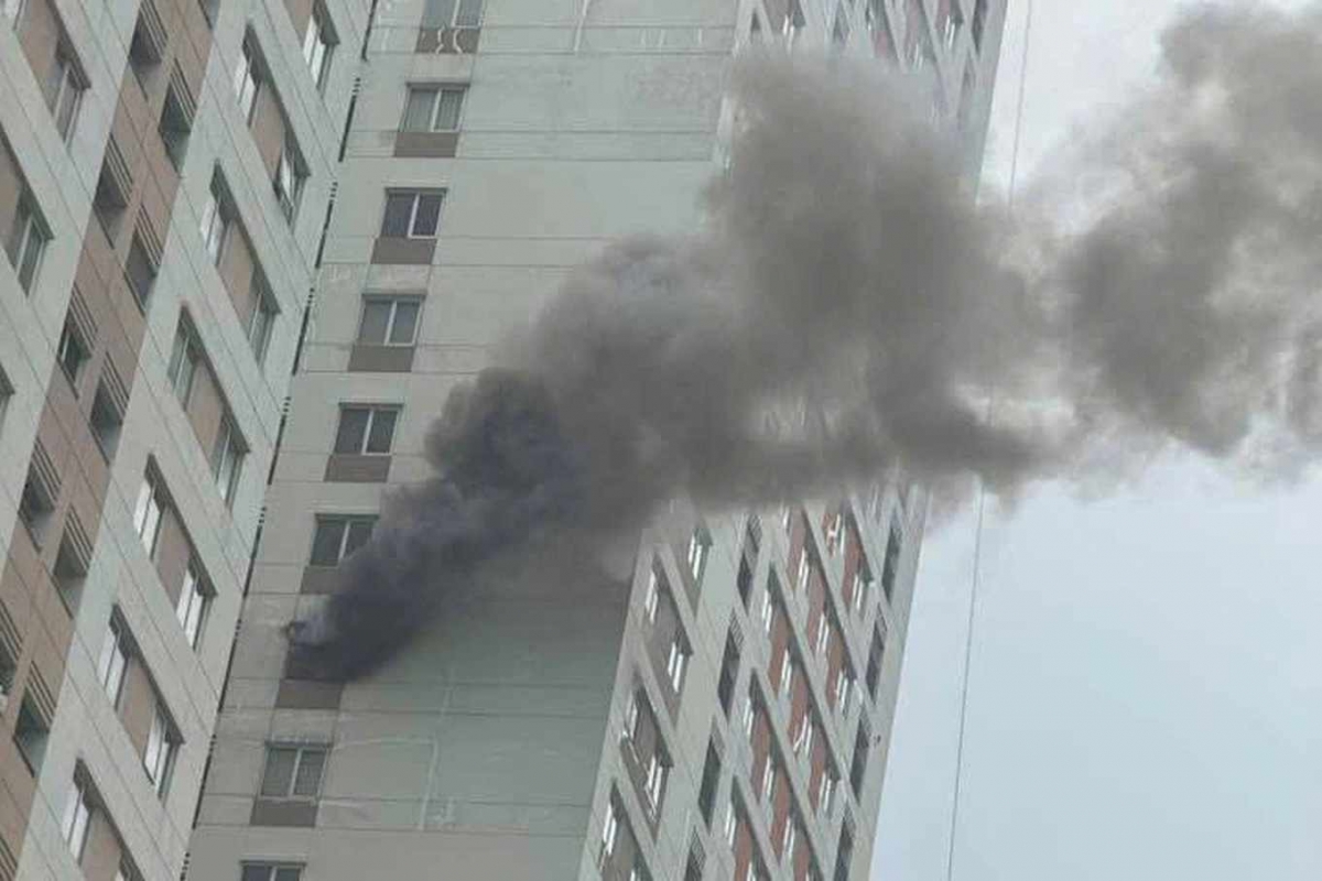 Vụ cháy xảy ra tại một căn hộ chung cư ở tầng 23 tòa nhà 