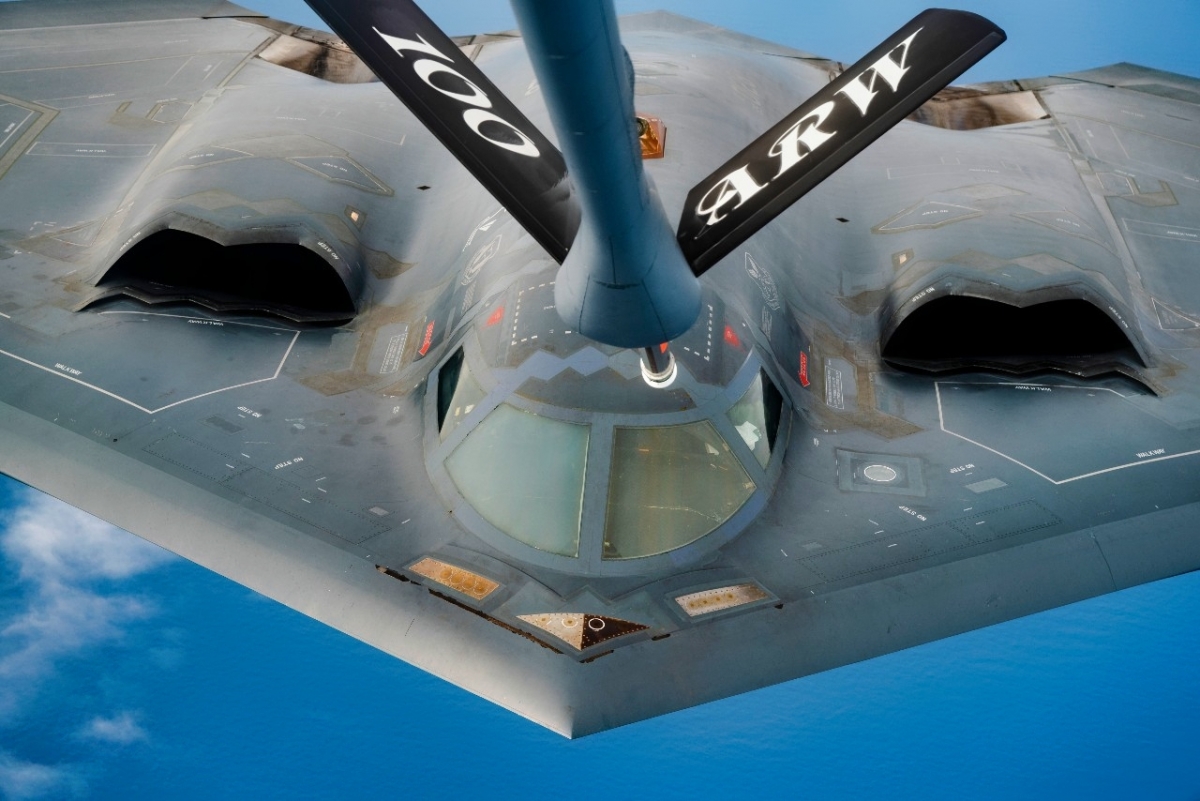 Một chiếc B-2 Spirit của Không quân Mỹ tham gia và chiến dịch "Búa đêm". Ảnh: National Sercurity Journal