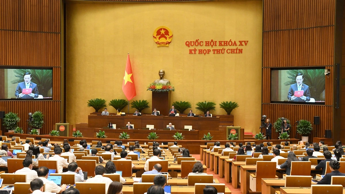 Quốc hội tiếp tục thảo luận về sửa đổi, bổ sung Hiến pháp năm 2013 tại Kỳ họp thứ 9