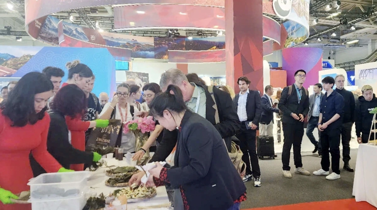 Vietnamese  booth at the International Tourism Fair of Berlin 2025 attracts a large number of visitors
