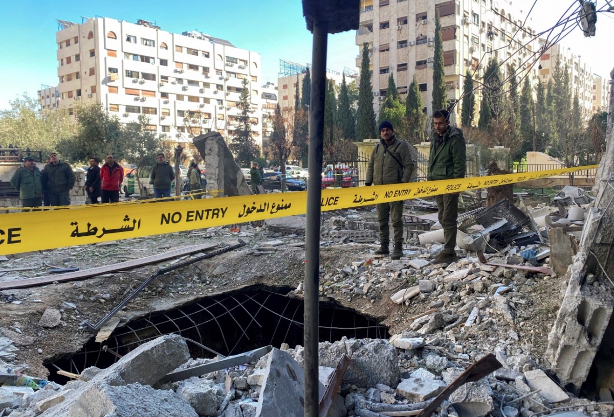 Một khu vực ở Syria bị tấn công. Ảnh: Reuters