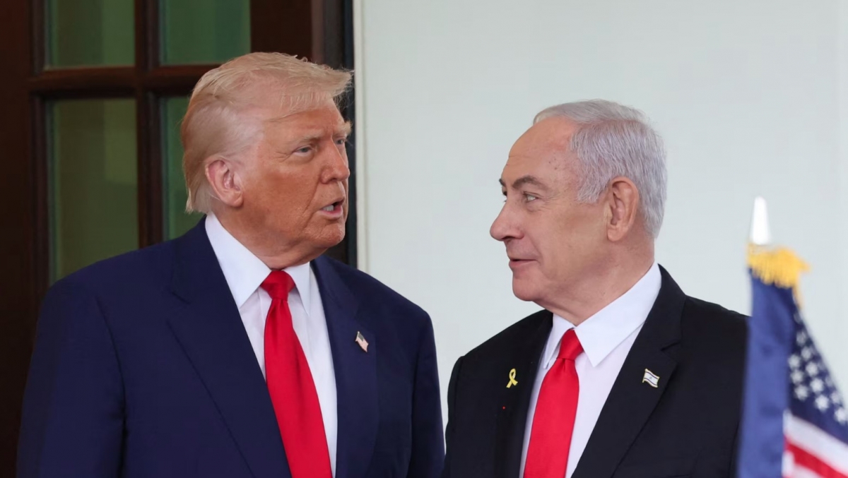 Ông Trump (trái) và ông Netanyahu (phải). Ảnh: Reuters