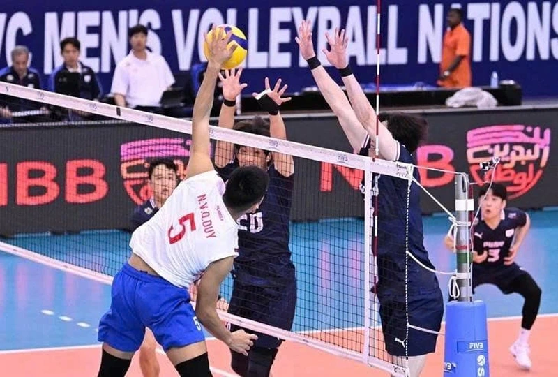 The Vietnam national men’s volleyball team qualify for AVC Nations Cup quarterfinals despite their loss to the RoK in the last group stage match. (Photo: AVC)