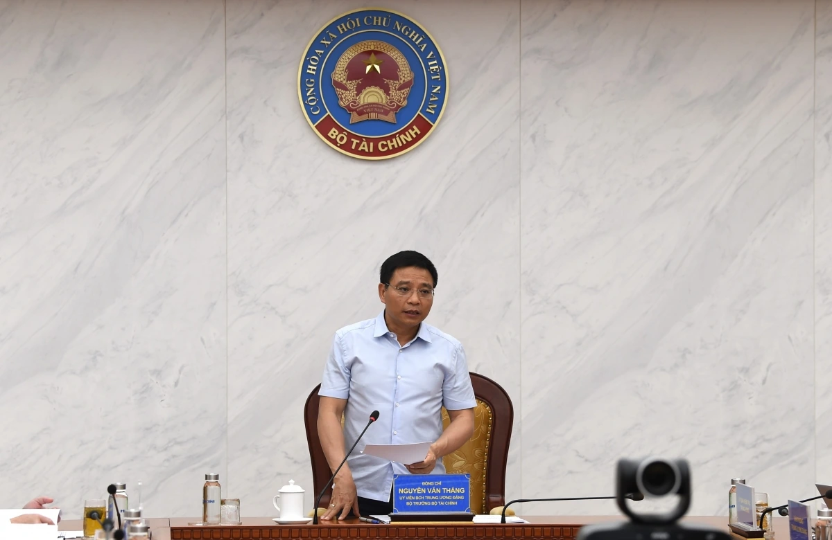Bộ trưởng Bộ Tài chính Nguyễn Văn Thắng