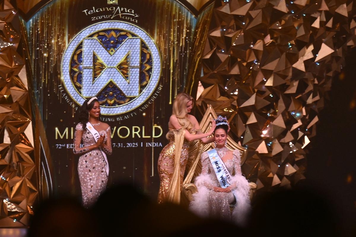 Tối 31/5, cuộc thi Miss World 2025 chính thức khép lại tại Ấn Độ với chiến thắng thuộc về đại diện Thái Lan – Opal Suchata Chuangsri.