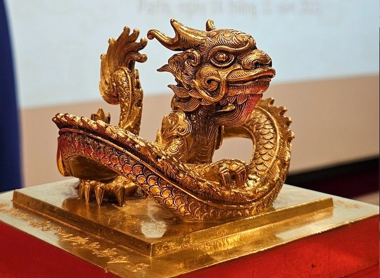 Ấn vàng "Hoàng đế chi bảo" là bảo vật quốc gia. Baochinhphu
