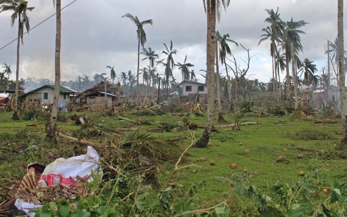 Hậu quả bão tại Philippines. Ảnh: Reuters.