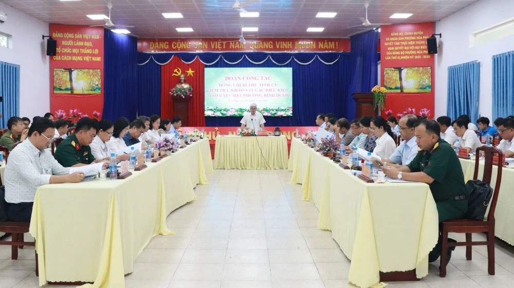 Lãnh đạo tỉnh làm việc với Thành ủy Thủ Dầu Một 