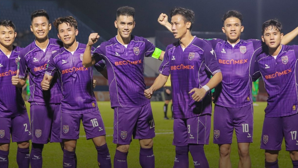 CLB Binh Dương bị phạt trước trận đấu với SLNA.