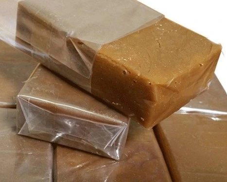 Bác sĩ khuyến cáo cha mẹ không nên tùy tiện sử dụng cao ngựa bạch cho trẻ (ảnh minh họa)