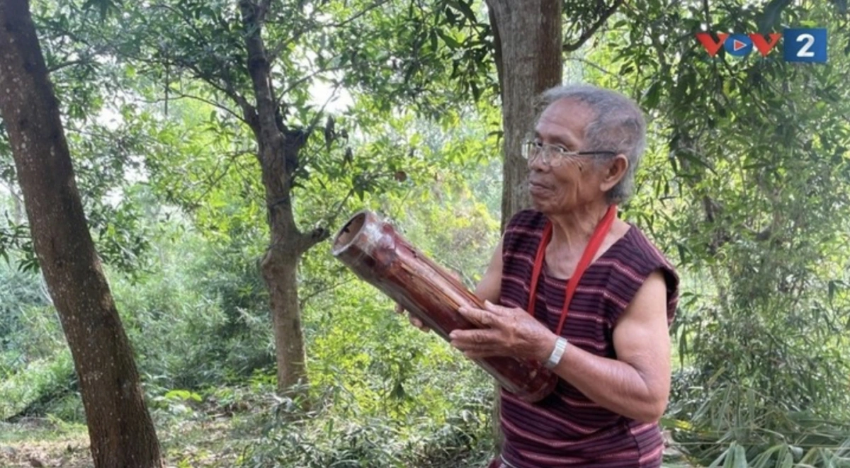 Artisan Dieu Liet (Photo: Thu Ha/VOV)