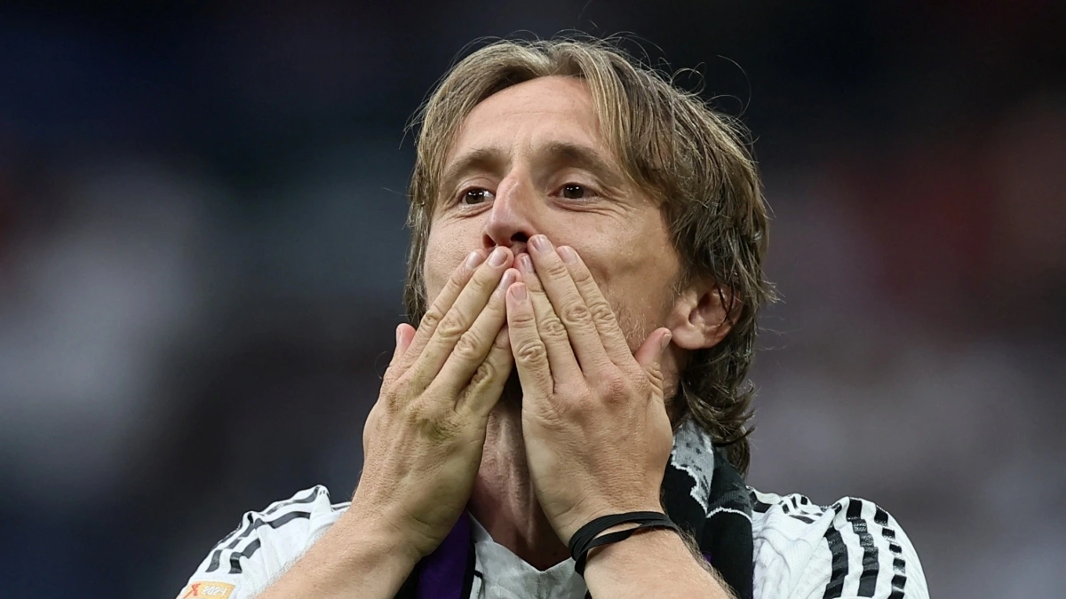 Luka Modric được AC Milan để mắt (Ảnh: Reuters).