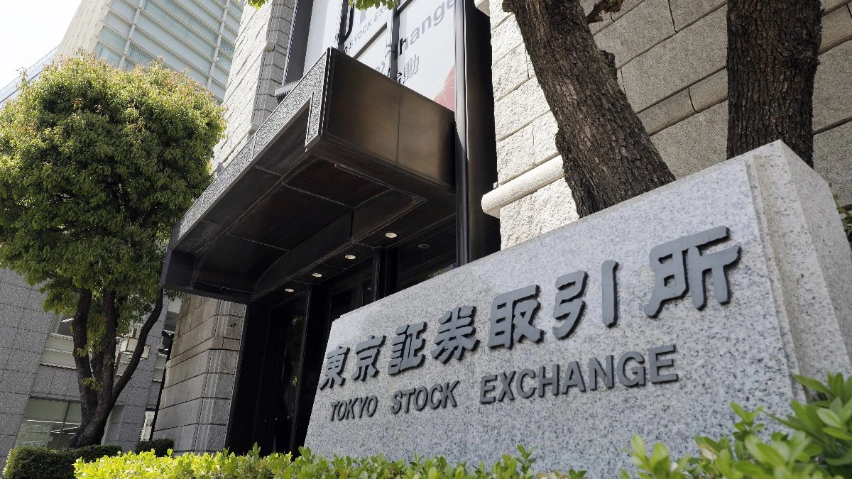 Sàn giao dịch chứng khoán Tokyo - Ảnh: Jiji Press