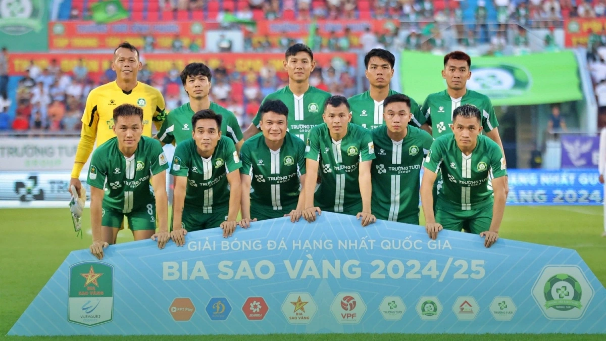 CLB Bình Phước thiệt quân ở trận đấu với Ninh Bình tại vòng 21 Giải hạng Nhất Quốc gia 2024/2025. (Ảnh: CLB Bình Phước)