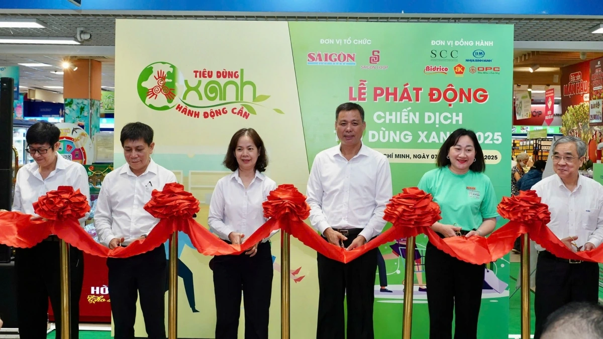 Chương trình tiêu dùng Xanh chính thức bắt đầu tại hệ thống 800 điểm bán của Saigon Co.op