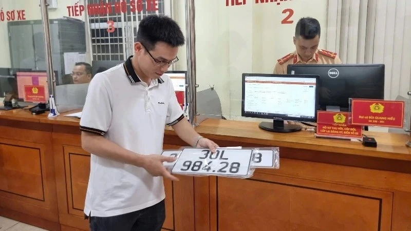 Nhiều người thấy vui mừng với quyết định mới.