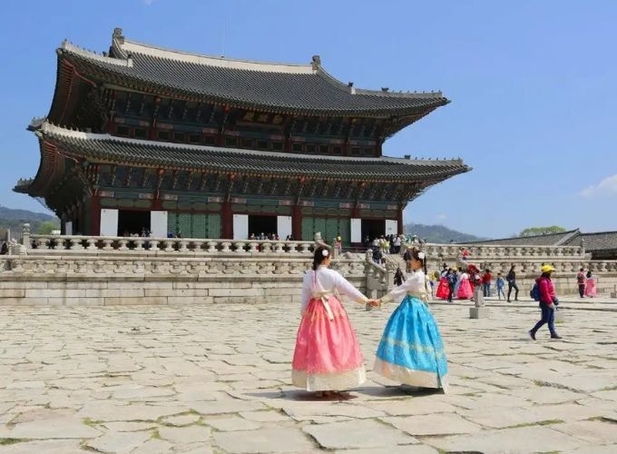 Vietnam is one of the markets in Southeast Asia with the highest number of visitors to the Republic of Korea (Photo: Vietluxtour)