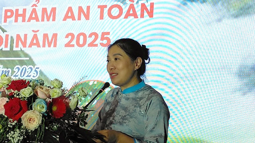 Bà Lê Thị Hồng Anh, Giám đốc Trung tâm Xúc tiến Đầu tư, Thương mại và Du lịch Sơn La