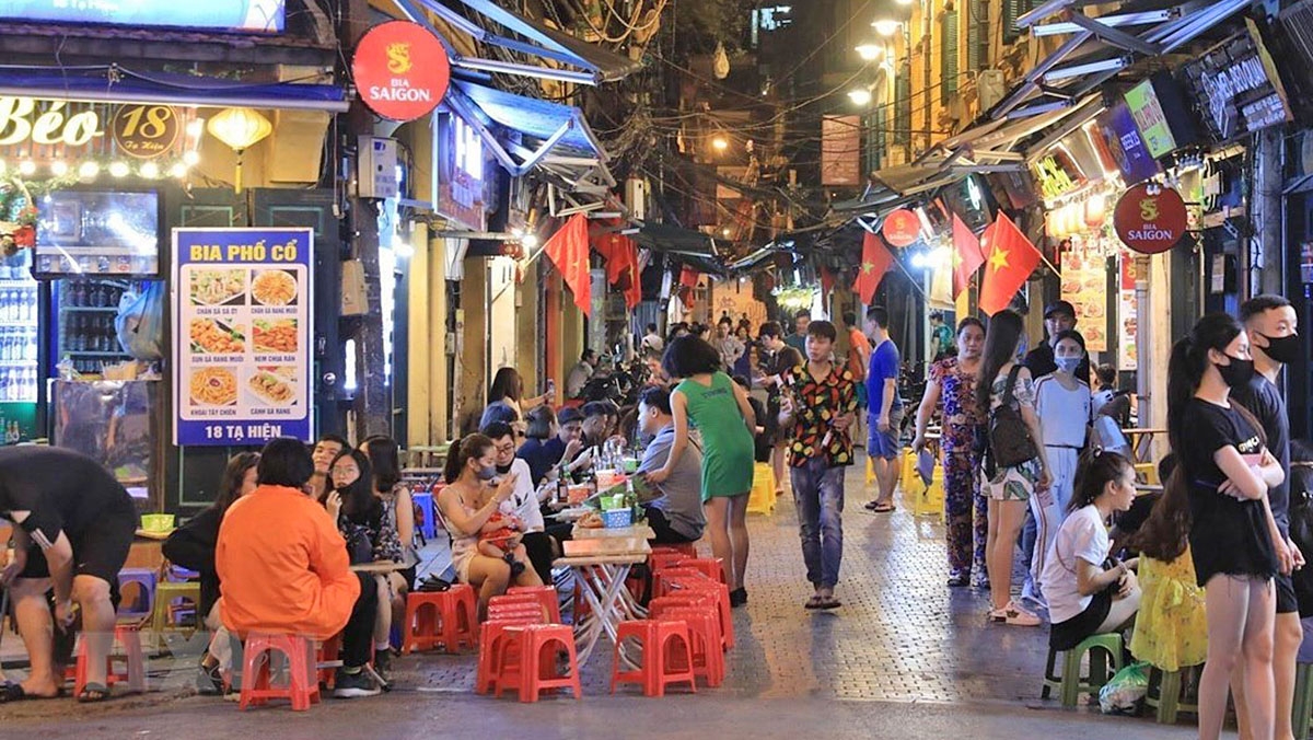 Thành phố Hà Nội có không gian thân thiện với người đi bộ của khu vực này giúp du khách dễ dàng đi dạo và khám phá.