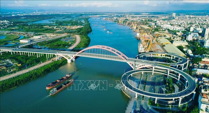 Cầu Hoàng Văn Thụ, Hải Phòng. Ảnh: TTXVN