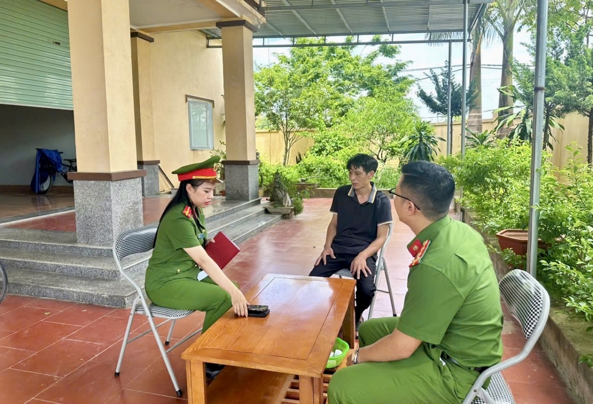 Phòng Cảnh sát kinh tế Công an tỉnh Thanh Hoá làm việc với Công ty Cổ phần chế biến thủy sản Thanh Hóa để xác minh thông tin vụ việc